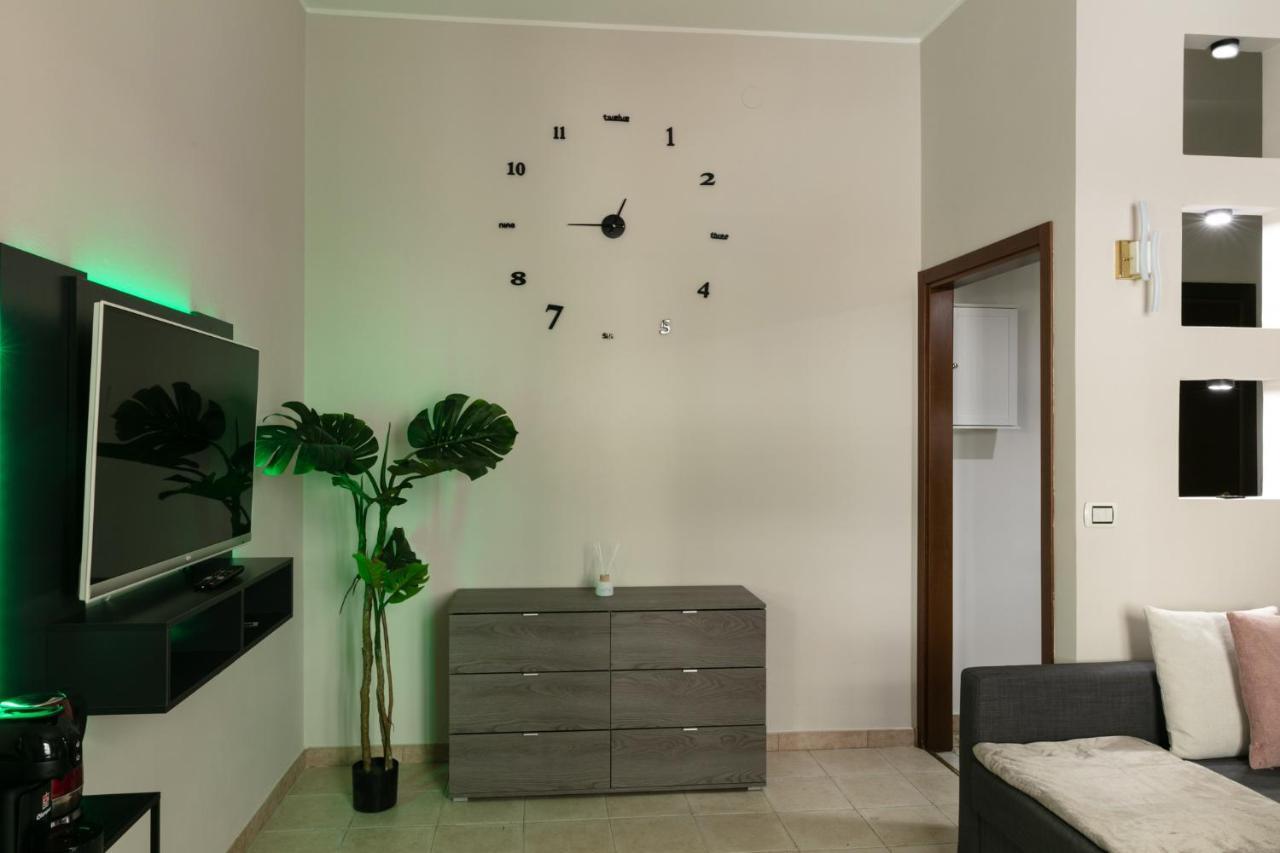 Dehomes - Citylife & Sempione Exclusive Suite Milão Exterior foto